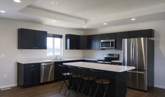 1102 NE 34th Ave, Aberdeen, SD 57401