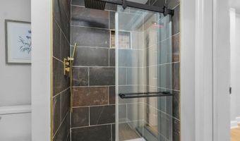 1614 Q St SE, Washington, DC 20020