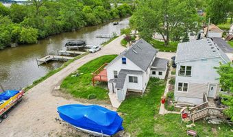 38717 N Lake St, Antioch, IL 60002