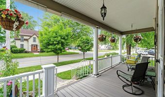 804 S Jackson St, Auburn, IN 46706