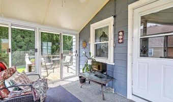 141 Cornell St, Cranston, RI 02920