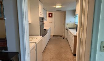 606 N Maple St, Ainsworth, NE 69210