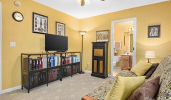 15 Willowick Dr, Asheville, NC 28803