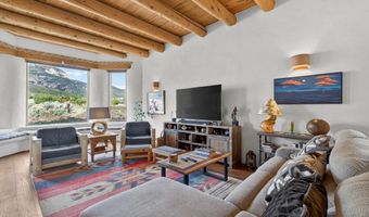 11 Los Altos, Arroyo Seco, NM 87514