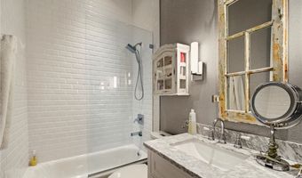 5677 Garriga Dr, Las Vegas, NV 89135