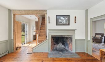 16 Burgess Rd, Foster, RI 02825