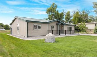 715 Clark Dr, Blackfoot, ID 83221