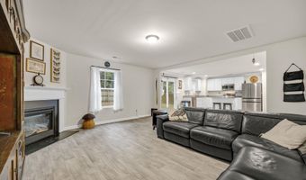 169 Carriagebrook Cir, Camden, SC 29020