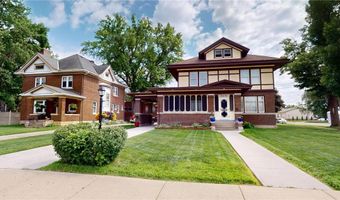 315 W Fountain St, Albert Lea, MN 56007
