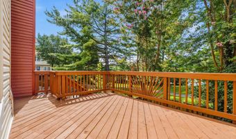 6645 MEDINAH Ln, Alexandria, VA 22312