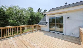 26 Old Stone Church Rd, Little Compton, RI 02837