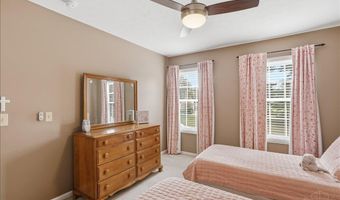 953 Watch Creek Dr, Anderson Twp., OH 45230