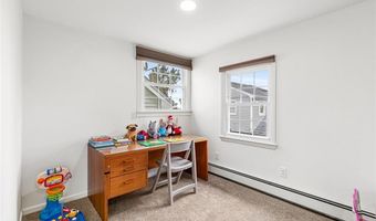 41 Buena Vista Dr, North Kingstown, RI 02852
