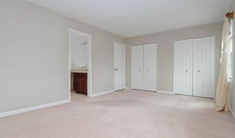 13 CARRIAGE WALK Ct, Baltimore, MD 21234