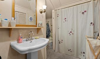 304 CHERRY St, Arkadelphia, AR 71923