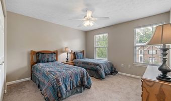 130 Brighton Ln, Adams Twp., PA 16046