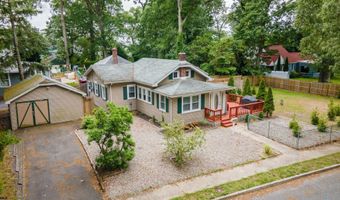 1 Oak Dr, Absecon, NJ 08201