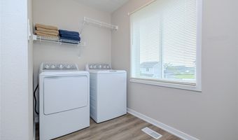 7000 Lake Ridge Ave 4, Des Moines, IA 50320