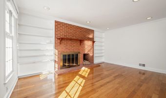 8113 ORVILLE St, Alexandria, VA 22309