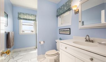 1328 Cooneymus Rd, Block Island, RI 02807