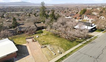 1159 OAKRIDGE N 107, Centerville, UT 84014