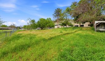 871 N BONITA Way E, Centerville, UT 84014