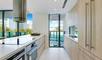 9901 W Bay Harbor Dr 403, Bay Harbor Islands, FL 33154