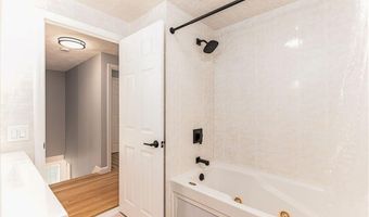 680 Fletcher Rd, North Kingstown, RI 02852
