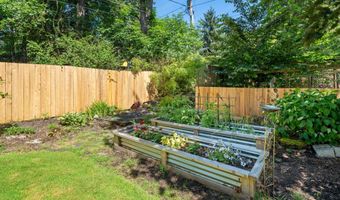 16390 SE HILLSIDE Ln, Milwaukie, OR 97267