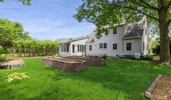 1405 Grand Ave, Ames, IA 50010