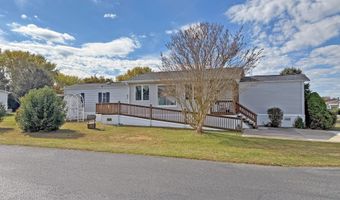 1 ANDOVER Ln B-16, Lewes, DE 19958