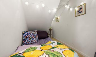 3427 E Dobson Pl, Ann Arbor, MI 48105
