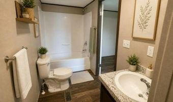 29 Tower Manor Cir W 29, Auburndale, FL 33823
