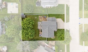 825 Kiowa Dr, North Liberty, IA 52317