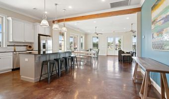 1132 DRAGO Dr, Baton Rouge, LA 70820