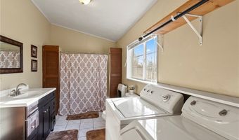 514 3rd St, Aliceville, AL 35442