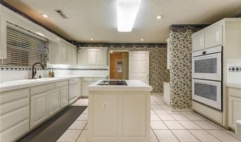 21 Castleford Dr, Bella Vista, AR 72714