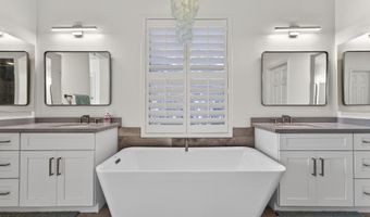 733 E FIELDSTONE Pl, Chandler, AZ 85249