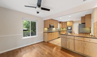 2983 POPLAR Trl, Annapolis, MD 21401