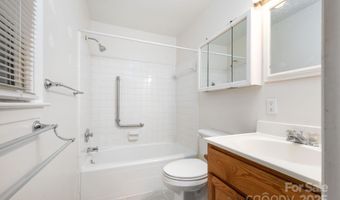 14 Wagon Rd, Asheville, NC 28805