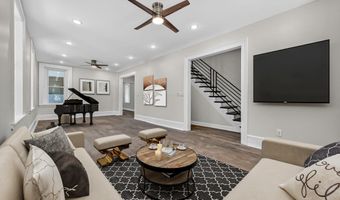 452 GREEN Ln, Philadelphia, PA 19128