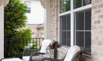 220 Briar Hollow Ln, Woodstock, GA 30188