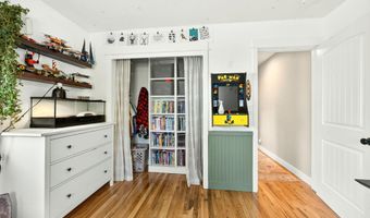 1108 Park St, Ashland, OR 97520