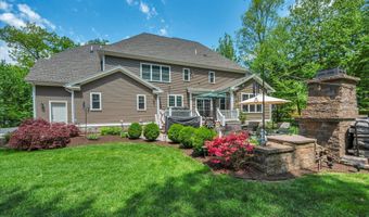 16 Sweetheart Mountain Rd, Canton, CT 06019