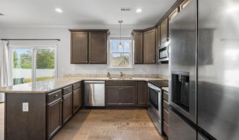 437 Kensrowe Dr, Boiling Springs, SC 29316