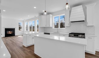 1 Southern Blvd, Bayville, NJ 08721