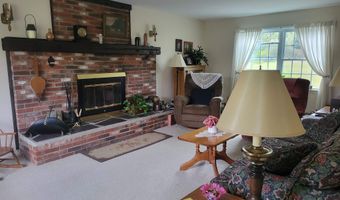 6 Farley Ln, Berlin, NH 03570
