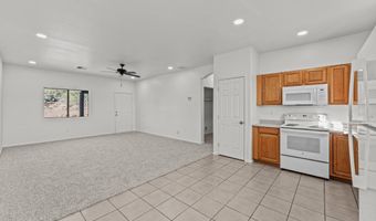 19255 E CACTUS Way, Black Canyon City, AZ 85324