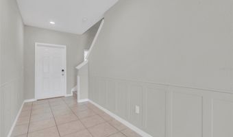 5432 RAINWOOD MEADOWS Dr, Apollo Beach, FL 33572