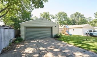 1884 Malasia Rd, Akron, OH 44305